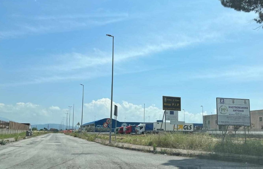 WhatsApp Image 2025-11-20 at 15.41.29