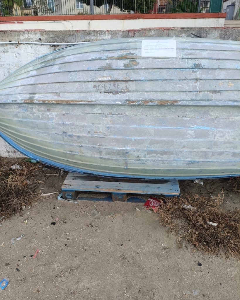 Spiagge a Salerno: via le barche, tornano le ruspe