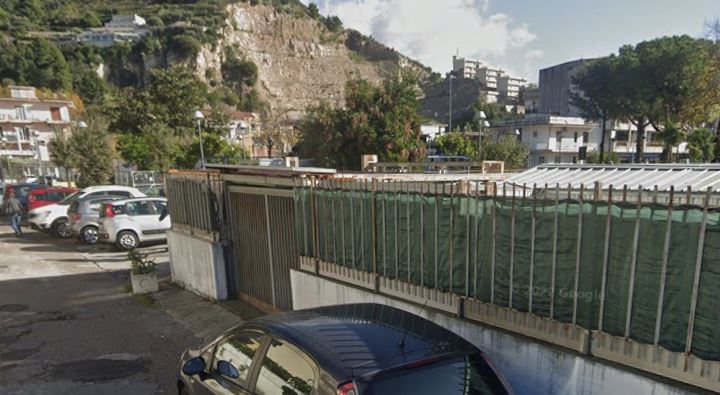 Preso a martellate in strada, due arresti a Sarno