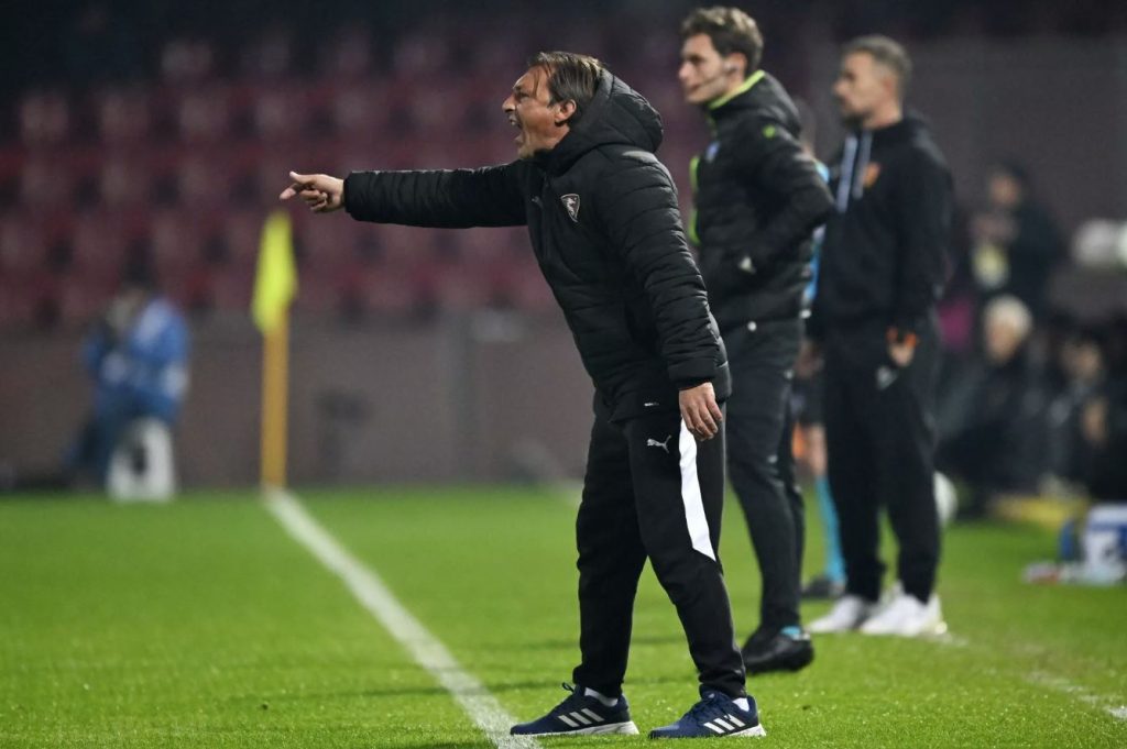 Salernitana, basta con le parole: servono azioni vincenti