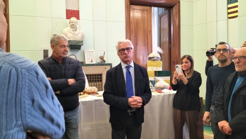 Salerno, il brindisi d’addio di Napoli: «Crepe? Io vado avanti»