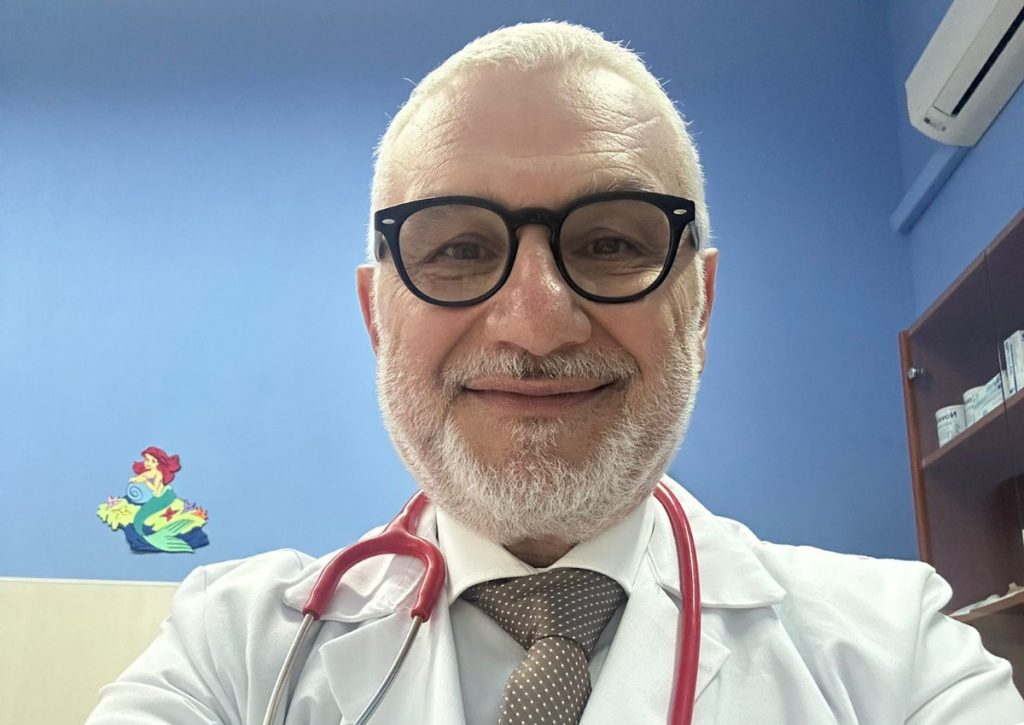 Fuochi d’artificio, l’allarme dei pediatri a Capodanno: aumentano i disturbi respiratori nei bambini