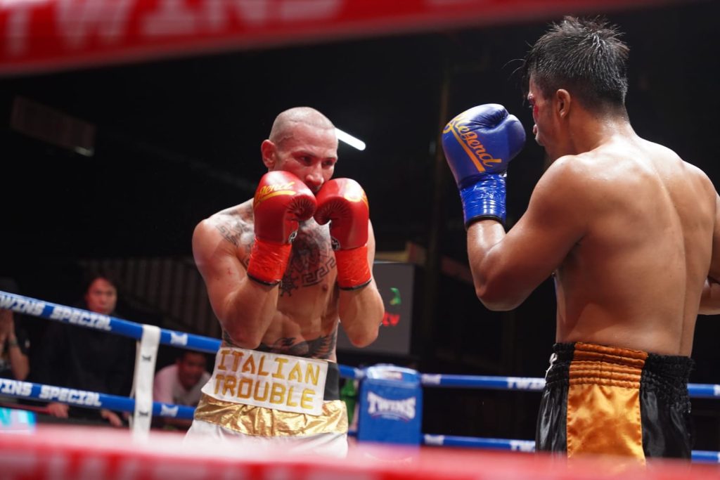 Il pugile salernitano Dario Socci conquista a Bangkok il titolo WBO Oriental Middleweight