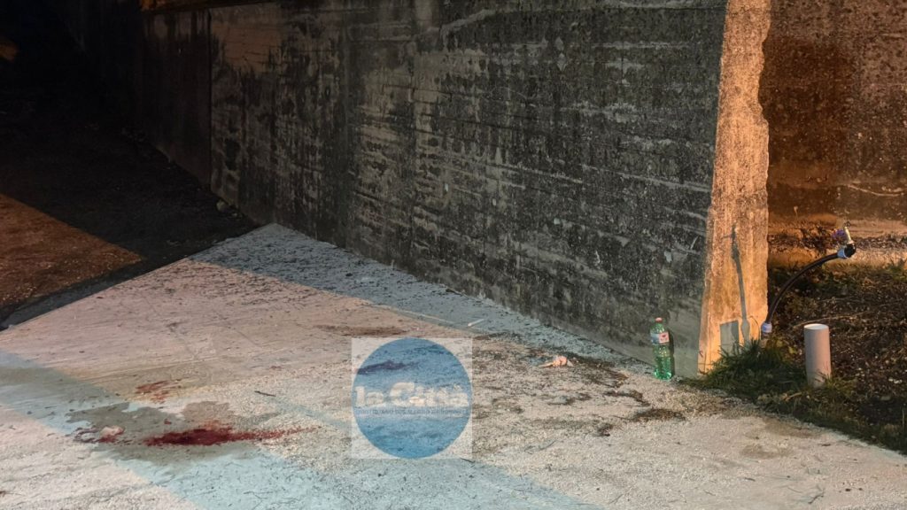 Terrore a Castiglione, c’è l’identikit del violento che ha pestato il sindaco