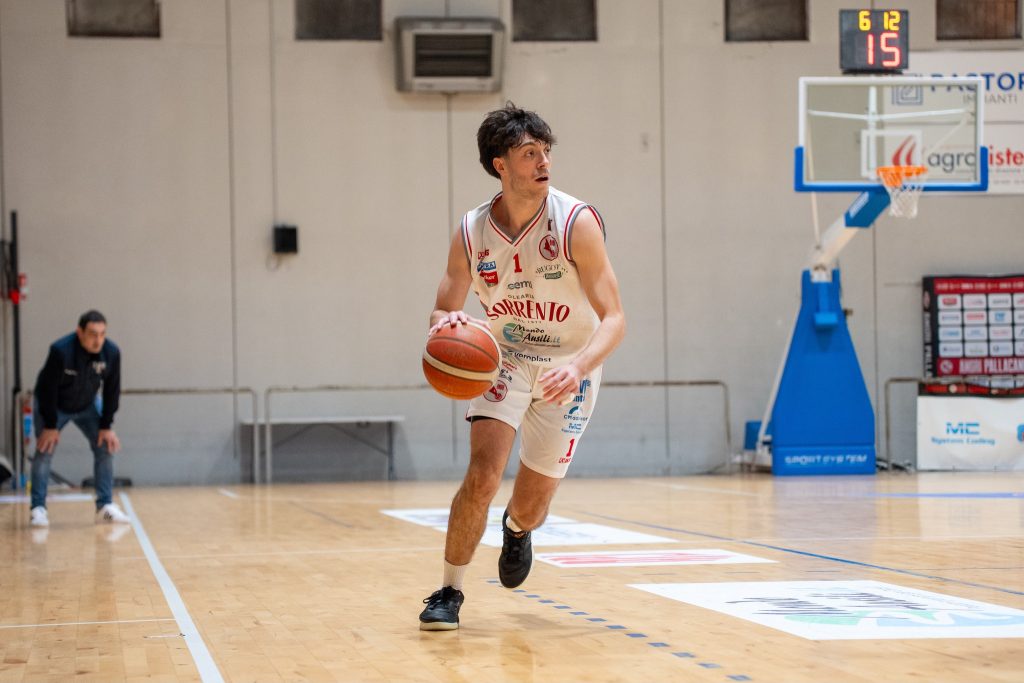 Angri Pallacanestro a Marigliano per chiudere il girone d’andata