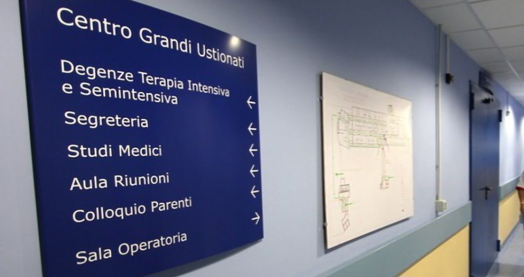 Centola, ustionata da ritorno di fiamma: morta 80enne