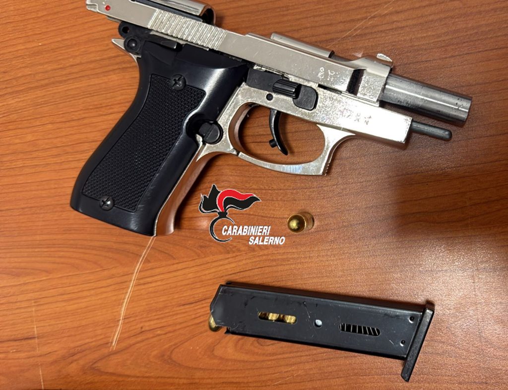 Salerno, arrestato per detenzione abusiva di armi