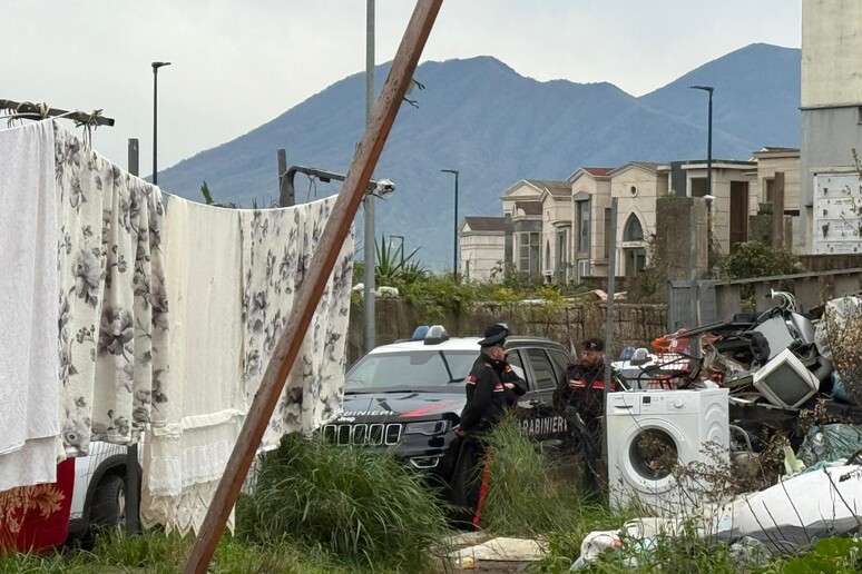 Controlli ad Alto Impatto nel campo rom: identificazioni, denunce e bonifica ambientale