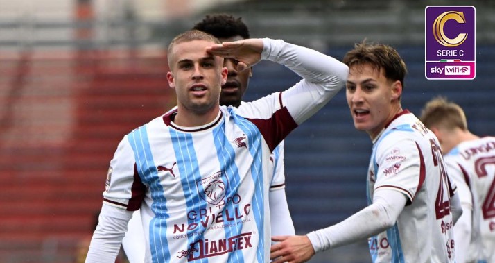 Sorrento-Salernitana 0-2, colpaccio granata con i gol di Villa e Lescano