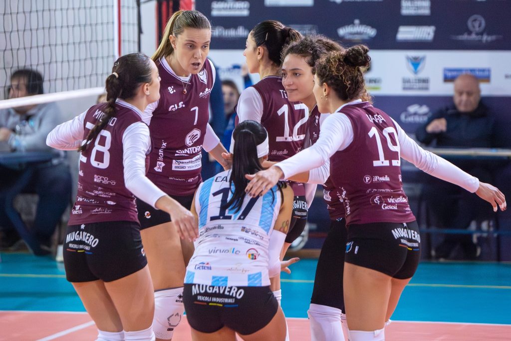 Scontro playoff, la Santoro Creative Hub Salerno di scena a Monopoli