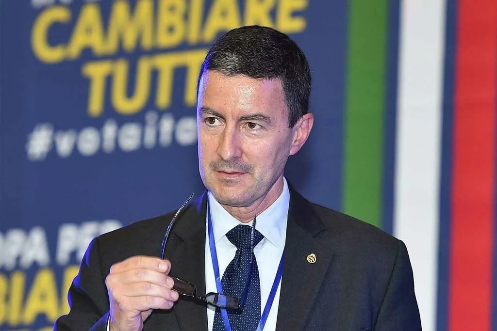 Campagna, revocata la presentazione del libro di Mussolini jr