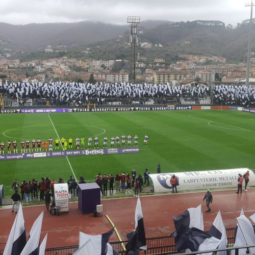 Cavese-Salernitana, la gioia passeggera dei 13 supporter ospiti