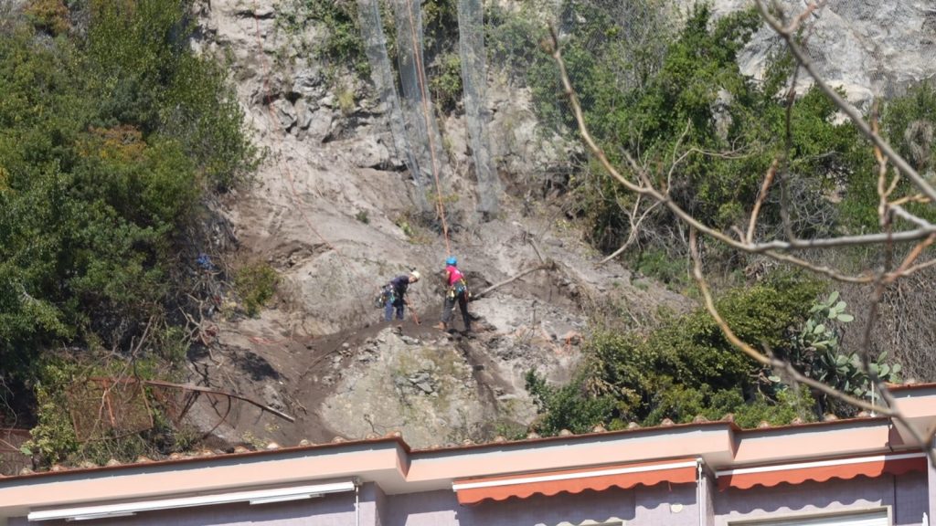 Vietri sul Mare, via ai lavori sulla frana al Parco Madonna dell’Arco