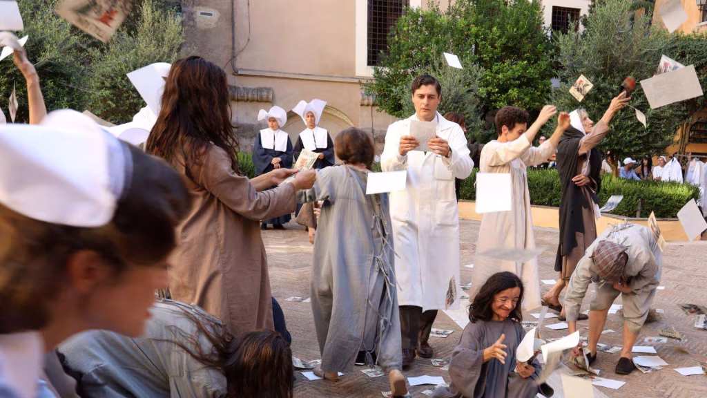 Lino Guanciale è Mario Tobino ne “Le libere donne”