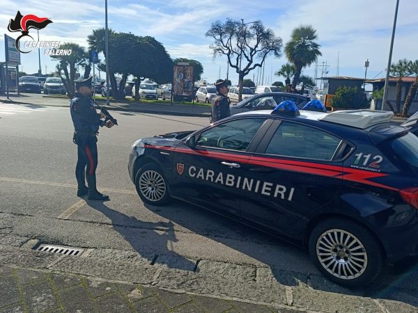 Controlli stradali a Salerno: intensificata la vigilanza dei Carabinieri