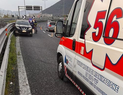 Salerno, tangenziale “maledetta”: altro tamponamento, due feriti