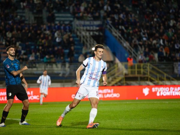 WhatsApp Image 2025-11-19 at 16.15.36