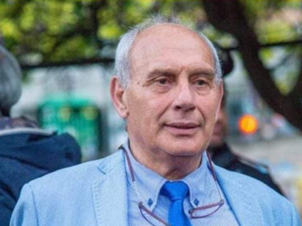 Primo piano dell'assessore Armando Poppiti