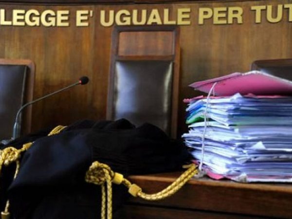 aula di tribunale 6