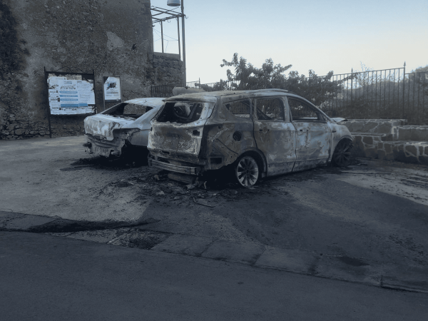 Auto bruciate nel territorio comunale di Calvanico
