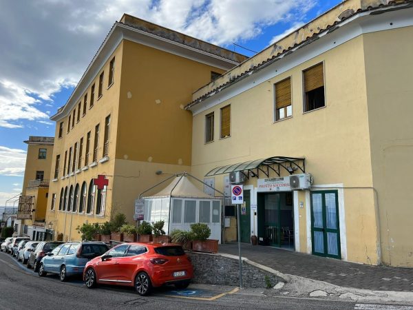 pronto-soccorso-di-castiglione-un-esempio-di-san-298177